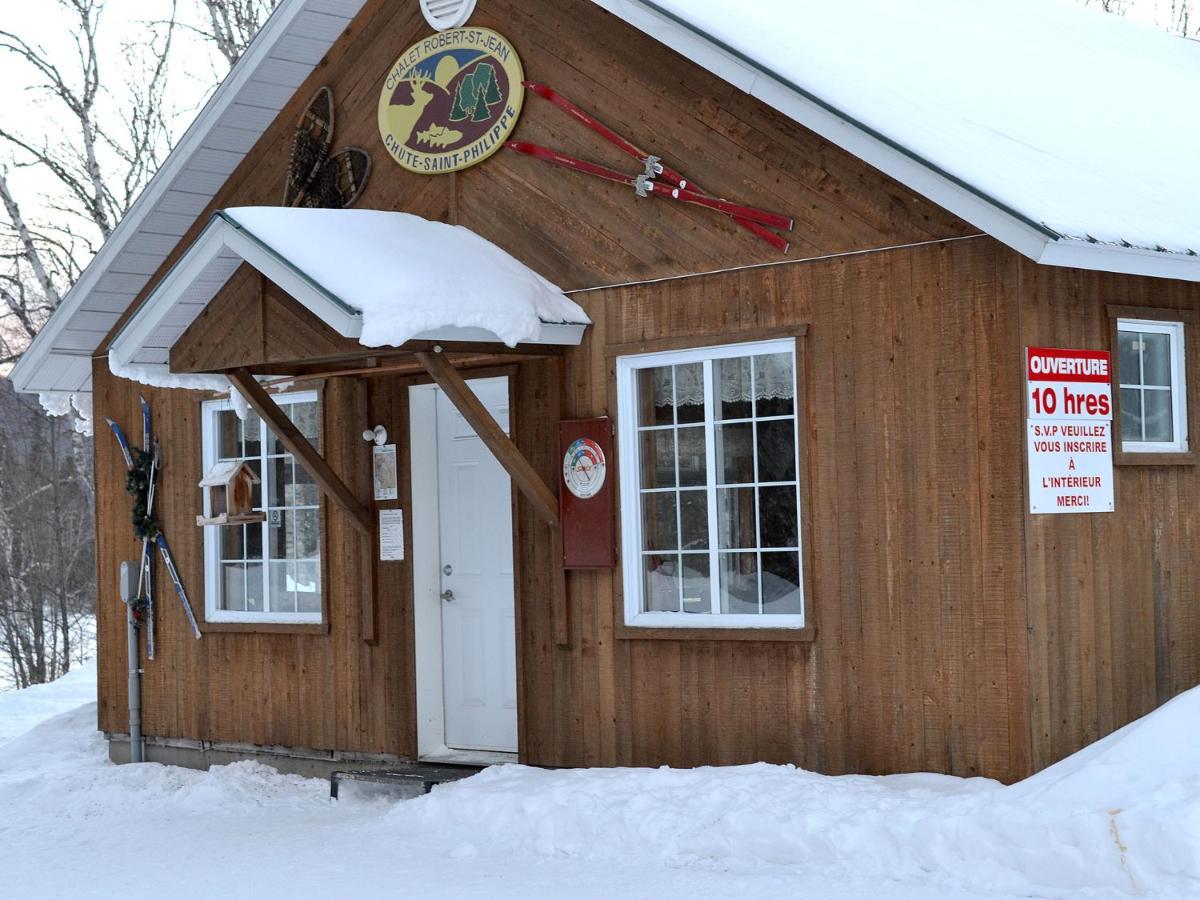 Les 4 Chalets - Le 605 Lac-Saint-Paul Exterior foto